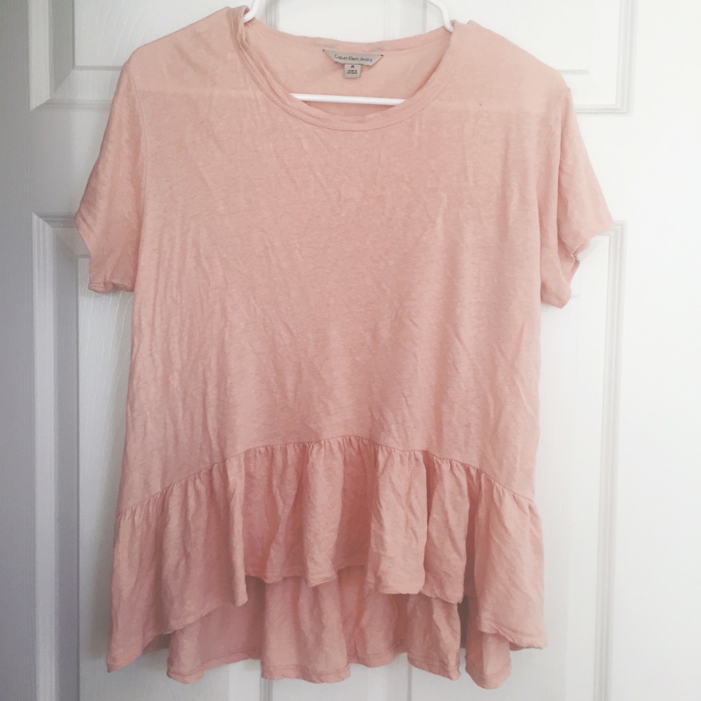 EUC Calvin Klein Blush Ruffle Hem Blouse